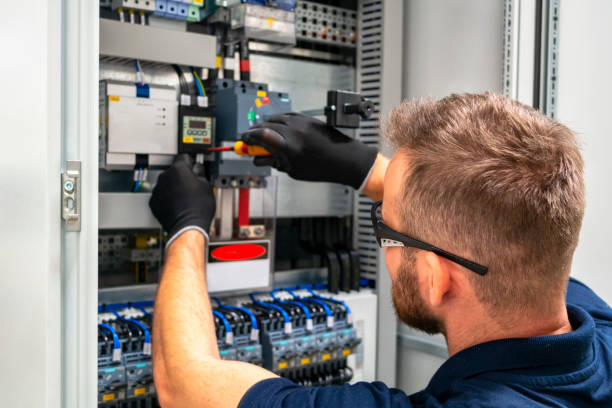 Best Affordable Emergency Electrician  in Oswego, IL