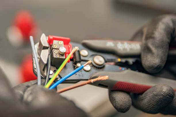 Best Ceiling Fan Installation Electrician  in Oswego, IL