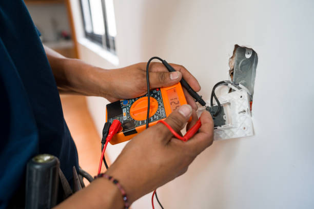 Best Electrical Contractors for Businesses  in Oswego, IL